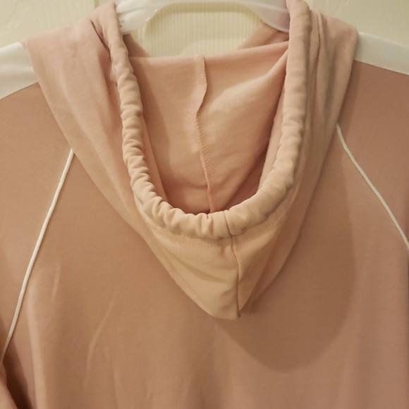 NWOT Pink & White Longsleeve Hoodie Dress - Picture 3 of 4